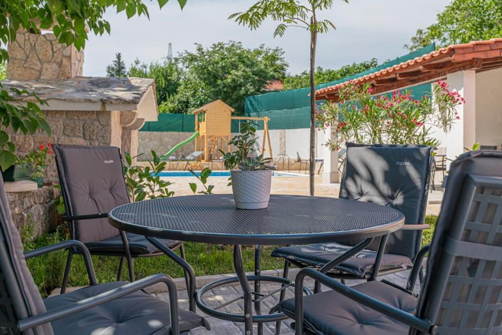 Villa Milla-Grubine Luaran gambar