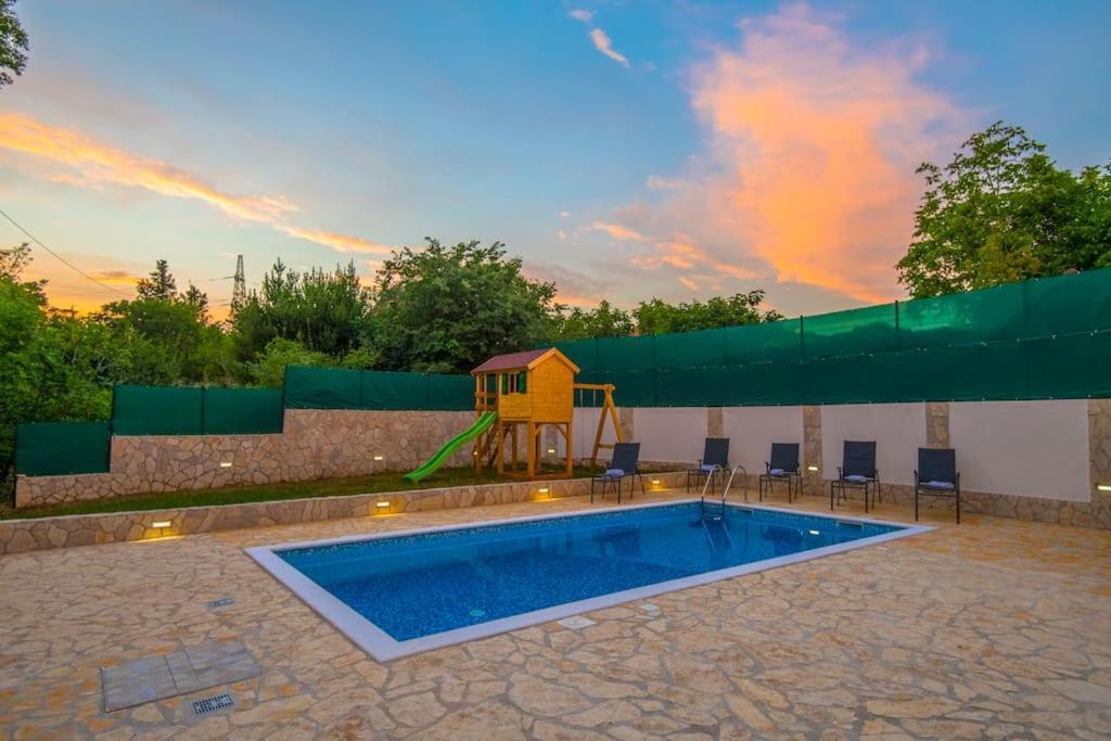 Villa Milla-Grubine Luaran gambar
