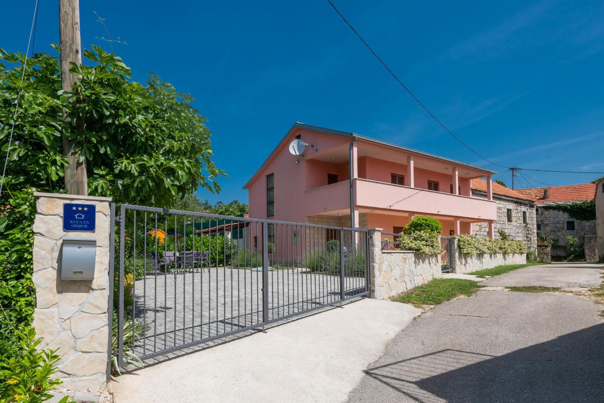 Villa Milla-Grubine Luaran gambar