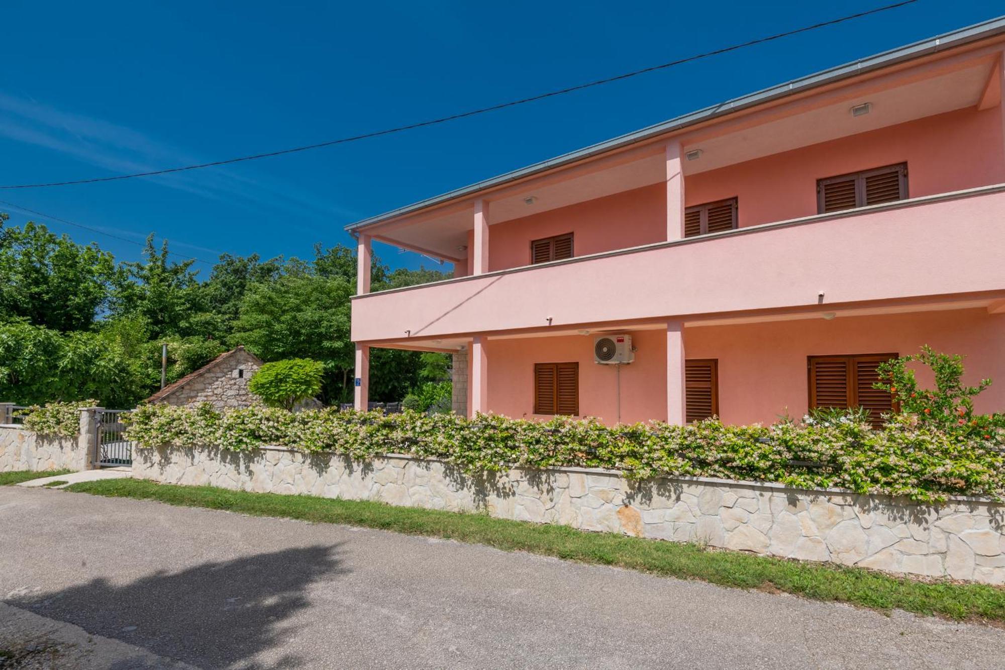 Villa Milla-Grubine Luaran gambar