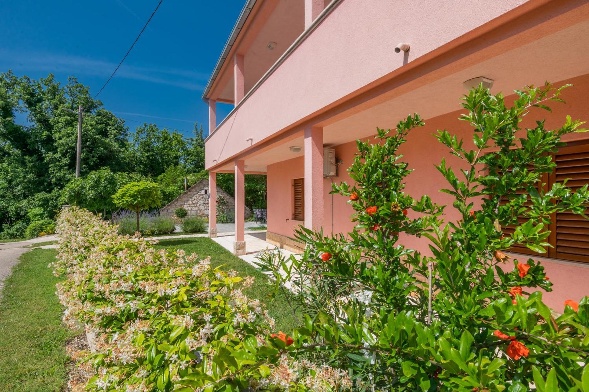 Villa Milla-Grubine Luaran gambar